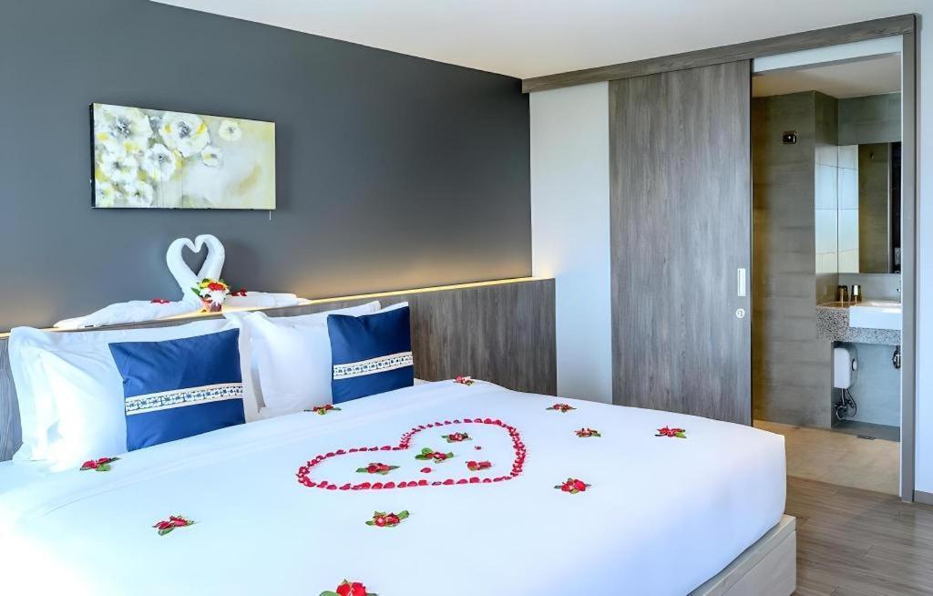 Iwish Hotel Бангкок Экстерьер фото